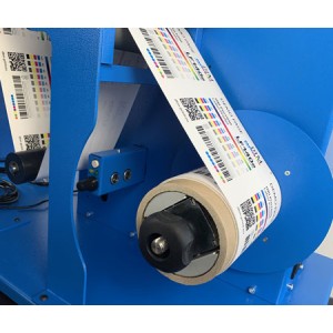 DTM LF140e Finishing System, Etikettenschneider, ideal für Oki Pro 1040 / 1050 - Lieferumfang beinhaltet nur den LF140e mit eingebauter Kamera ein Plotter-Messer 45° und ein Slitting Messer! 