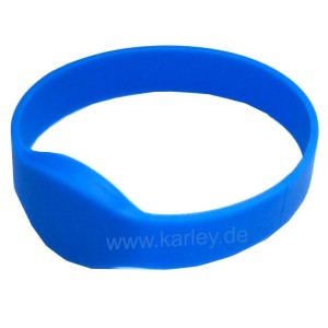 RFID Wristband Silikon mit ovalem Kopf, blau mit MIFARE® classic 1K NXP Original Chipset, 65mm Durchmesser