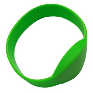 RFID Wristband Silikon mit ovalem Kopf, grün mit MIFARE® Classic 1K NXP Original Chipset, 65mm Durchmesser